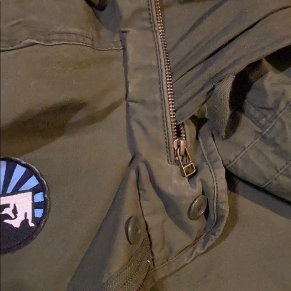 GAP Military Jacket with hidden hood and Patches - Picture 11 of 11